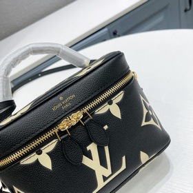 LV VANITY Маленькая сумка Артикул： M45780 Черный Косметичка Van