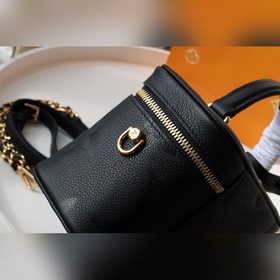 LV Сумка Vanity Small Модель： M45608 Эта модель сумочки Vanity 