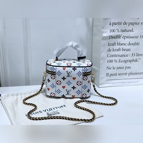 LV Сумка Vanity, маленькая Модель： M57482 Эта мини-сумка Vanity