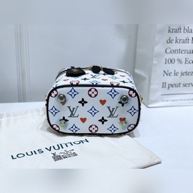 LV Сумка Vanity, маленькая Модель： M57482 Эта мини-сумка Vanity