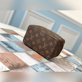 LV Модель M43688 Старинная шкатулка для драгоценностей в стиле «С
