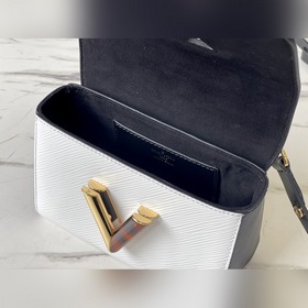 LV Модель： M58715 Белая сумка Twist Изготовлена из зернистой кож