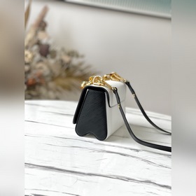 LV Модель： M58715 Белая сумка Twist Изготовлена из зернистой кож