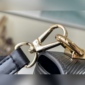 LV Артикул： M20680 Черный Средняя сумка Twist Изготовлена из зе