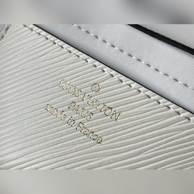 LV Артикул： M20681 Белый Средняя сумка Twist Изготовлена из зер