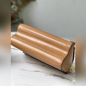 LV Артикул： M57506 Карамельно-коричневый  Twist Средняя сумка Н
