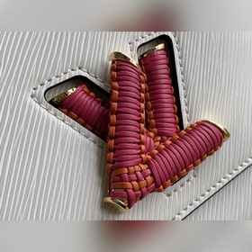 LV Средняя сумка Twist Артикул： M57666 Классическая сумка Twist
