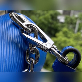 LV Артикул： M57669  Сумка Twist Small Яркие цвета кожи Epi, глу