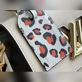 LV Артикул： M58546 Бежевый Twist Маленькая сумка Из капсульной 