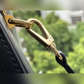 Средняя сумка LV Twist Артикул： M58568 Черный Осенняя капсульная