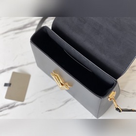 LV Артикул： M58568 Черный Сумка Twist среднего размера Из капсу