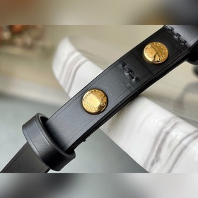 LV Артикул： M58568 Черный Сумка Twist среднего размера Из капсу