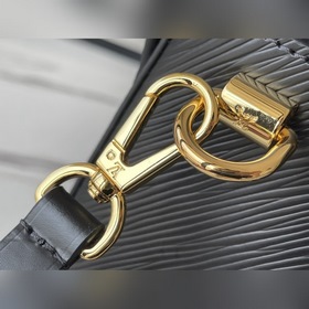 LV Артикул： M58568 Черный Сумка Twist среднего размера Из капсу