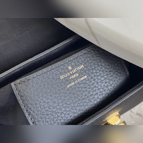 LV Артикул： M58688 Сумка Twist среднего размера Материалы сочет