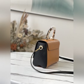 LV Артикул： M58689 Фусанг-золото Капсульная коллекция Wild at H