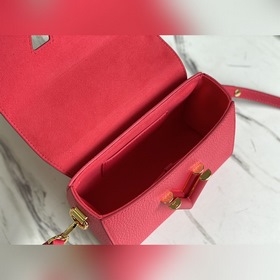 LV Модель： M58691 Twist, сумка небольшого размера Материалы соче