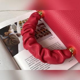LV Модель： M58691 Twist, сумка среднего размера Материалы сочета