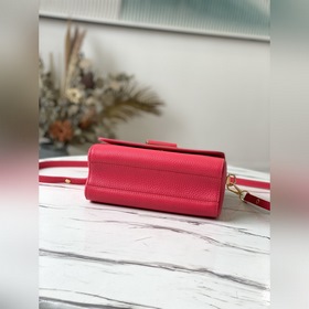 LV Модель： M58691 Twist, сумка среднего размера Материалы сочета