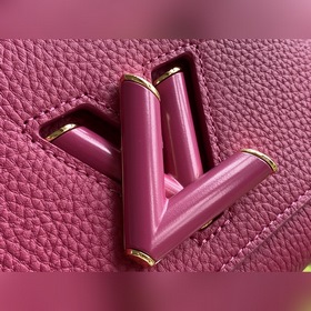 LV Модель： M58691 Маленькая сумка Twist Материалы сочетаются в 