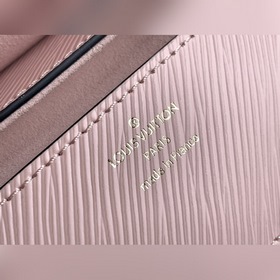LV Артикул： M58715 Розовая сумка среднего размера TWIST с волнис
