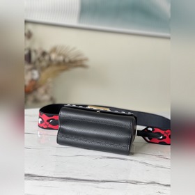 LV Модель： M58723 Капсульная коллекция Wild at Heart Сумка Twist