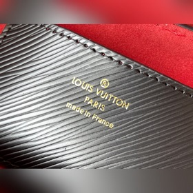 LV Артикул： M59027 TWIST Сумка среднего размера Средняя сумка Tw