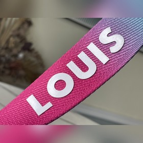 LV Артикул： M59416 (ремень на изделии зеленого цвета, возможны о