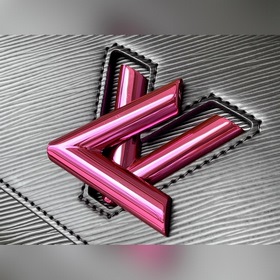 LV Артикул： M59416 (ремень на изделии зеленого цвета, возможны о
