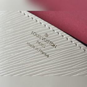 LV Модель： M59687 Маленькая сумка из кожи Epi Скошенный плечево