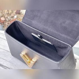 LV Модель： M59884 Двойная зеленая сумка среднего размера Изготов