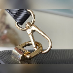LV Модель： M59884 Двойная зеленая сумка среднего размера Изготов