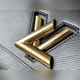 LV Модель： M59884 Двойная зеленая сумка среднего размера Изготов