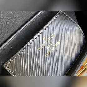 LV Модель： M57537 Twist Маленькая сумка из кожи Epi Мастерство м