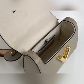 LV Артикул： M57049 Маленькая сумка Twist из кожи Epi Широкий пл