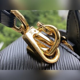 LV Модель： M57050  Сумка Twist среднего размера из кожи Epi Кож