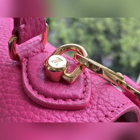 LV Модель： M57096 Розовый Twist One Handle Маленькая сумка Изго