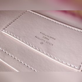 LV Модель： M57096 Розовый Twist One Handle Маленькая сумка Изго