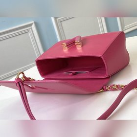 LV Модель M50282 Красная сумка с застежкой виде красного конверта