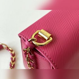 LV Модель M50282 Красная сумка с застежкой виде красного конверта