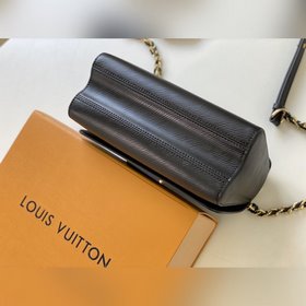 LV Модель M50282 Черная сумка с застежкой Twist в этом сезоне пре