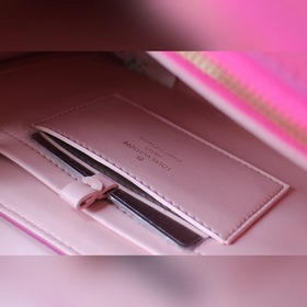 LV 【Маленькая сумка】 Артикул： m57093 Кожа Taurillon в сочетании
