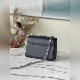 LV Модель： M58597 Twist Маленькая сумка Кожа Taurillon с металли