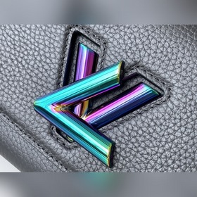 LV Модель： M58597 Twist Маленькая сумка Кожа Taurillon с металли