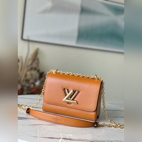 LV Артикул： M59686 Сумка с цепочкой цвета карамельного коричнево