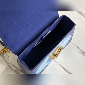 LV Модель： M50282 Сумка среднего размера из кожи Transformed Epi