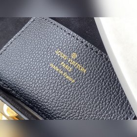 LV Артикул： M57057  Сумка Twist среднего размера С клапаном из 