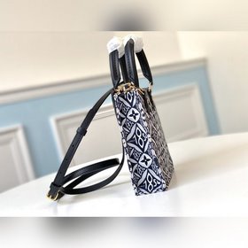 LV Модель M69846 Черный Маленькая сумка-тоут старинным узором Нов