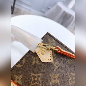 LV Модель M69846 Старая модель ONTHEGO Мини-сумка Onthego Мини-с