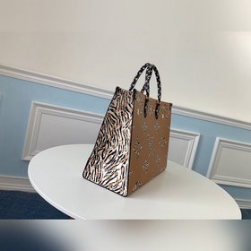 LV Monogram с покрытием из парусины Сумка-тоут с отделкой из тка