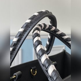 LV Модель M45373 Черная сумка OnTheGo большого размера Классическ